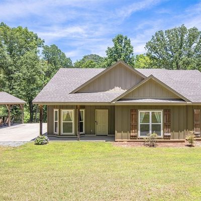 71 S Tallassee Dr, Tallassee, AL 36078