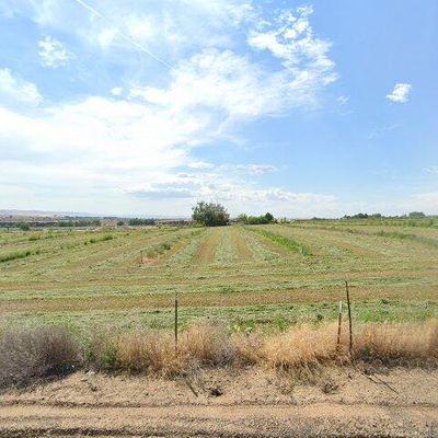 710 Lower County Line Rd, Prosser, WA 99350