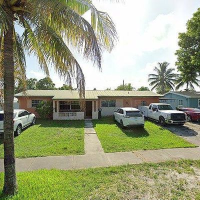 7100 W 12 Th Ct, Hialeah, FL 33014