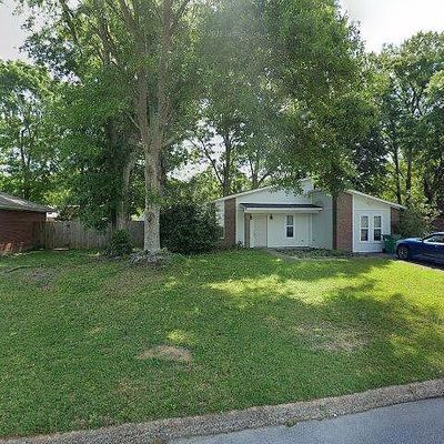 7108 Dewberry St, Ocean Springs, MS 39564