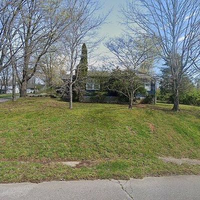 711 Chestnut Bnd, Dickson, TN 37055