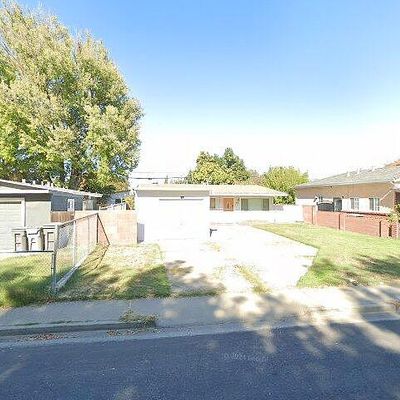 712 Elkhorn Plz, West Sacramento, CA 95605