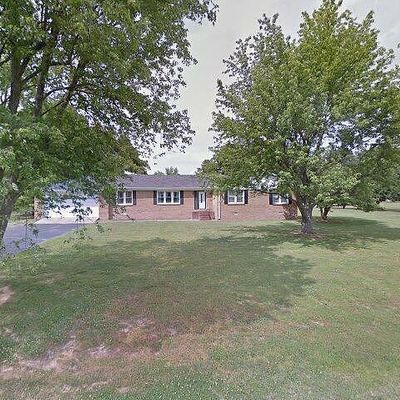 7134 Twin Lakes Dr, South Fulton, TN 38257