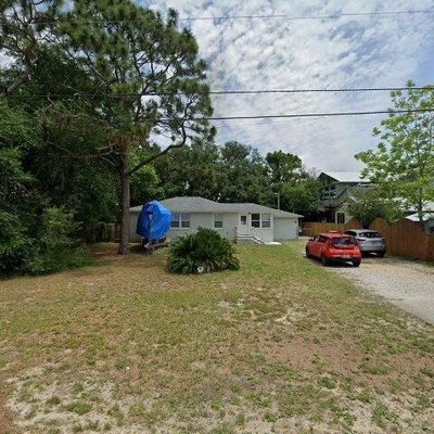 714 Lakewood Rd, Pensacola, FL 32507