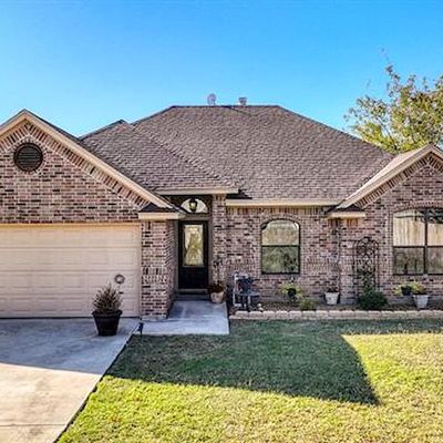 714 Ridgeway Blvd, Weatherford, TX 76086