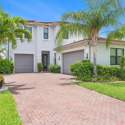 7153 Estero Dr, Lake Worth, FL 33463