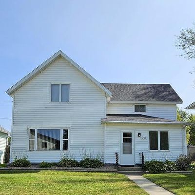 716 5th Street N, Graceville, MN 56240