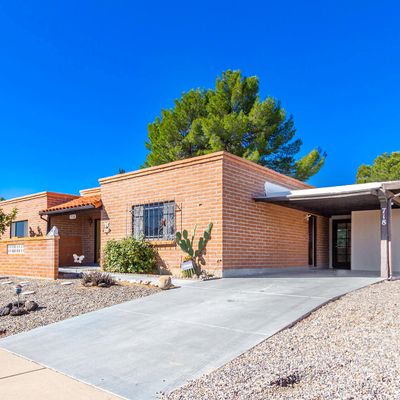 718 S La Bellota, Green Valley, AZ 85614