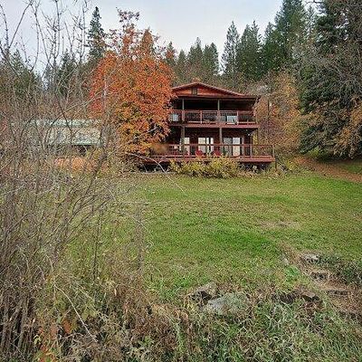 719 Lakeview Blvd, Hope, ID 83836