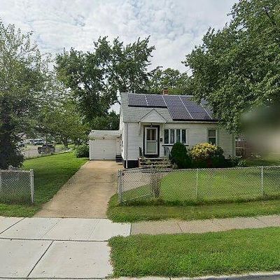 72 Sharon Ave, Edison, NJ 08817