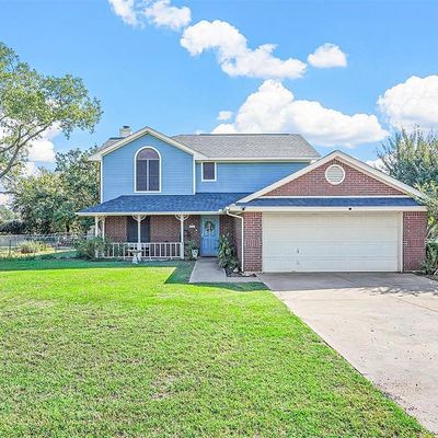 721 Henderson St, Joshua, TX 76058