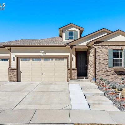 7215 S Robertsdale Way, Aurora, CO 80016