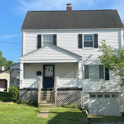 722 N 1 St St, Jeannette, PA 15644