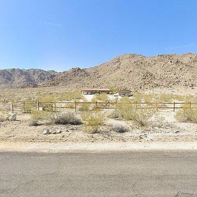 72213 Foothill Dr, Twentynine Palms, CA 92277