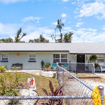 725 Se 9 Th Cir N, Crystal River, FL 34429