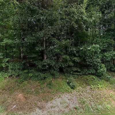 7253 Yadkinville Road, Lowgap, NC 27024