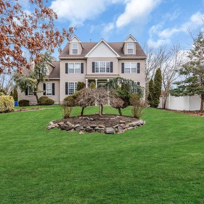 727 Mccormick Dr, Toms River, NJ 08753