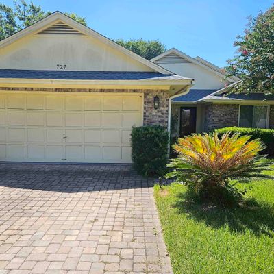 727 Kittiwake Ln, Murrells Inlet, SC 29576