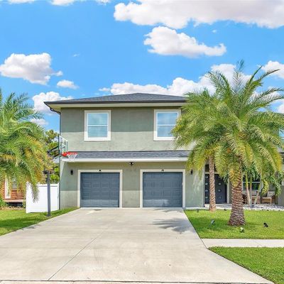 729 89 Th Ave N, Saint Petersburg, FL 33702