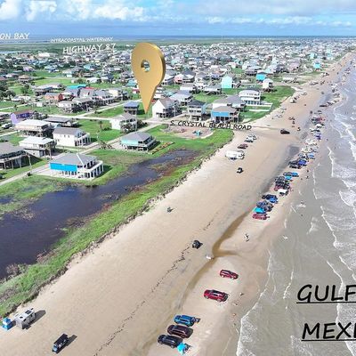 820 S Crystal Beach Rd, Port Bolivar, TX 77650