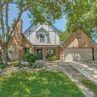 8209 Weatherly Dr, Rowlett, TX 75089