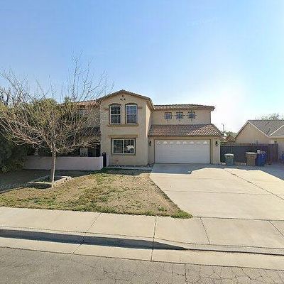 8212 Hawkeye Dr, Bakersfield, CA 93313