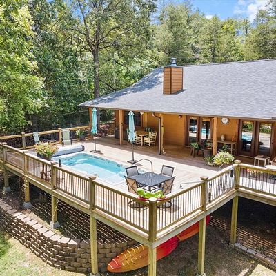 823 County Road 212, Eureka Springs, AR 72631