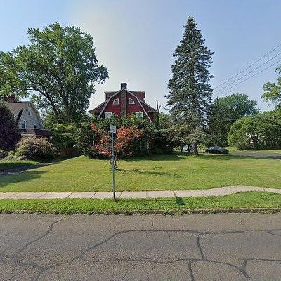 823 N Pennsylvania Ave, Yardley, PA 19067