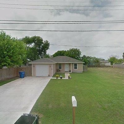 825 Roseanne St, Corpus Christi, TX 78418