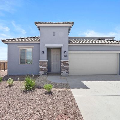 825 Paseo Drusy Pl, El Paso, TX 79928