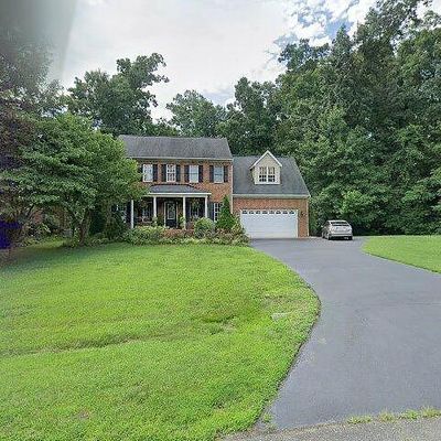 8269 Sugar Wood Dr, Mechanicsville, VA 23116