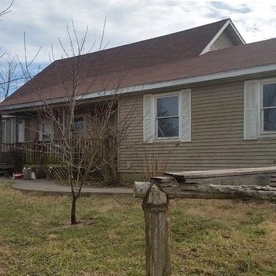 828 Burnett Rd, Seymour, MO 65746