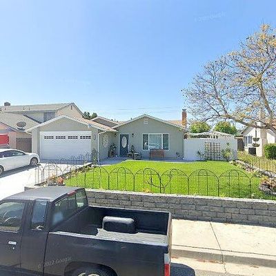 8329 Clearwater Ct, Spring Valley, CA 91977