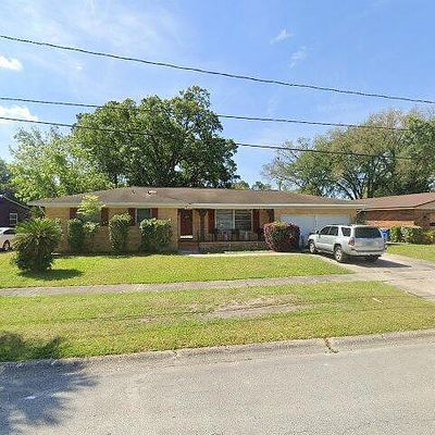 8348 Sanlando Ave, Jacksonville, FL 32211