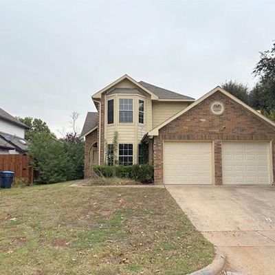 8405 Auburn Dr, Fort Worth, TX 76123