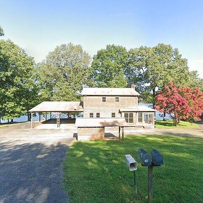 856 Davis Cove Rd, Taylorsville, NC 28681