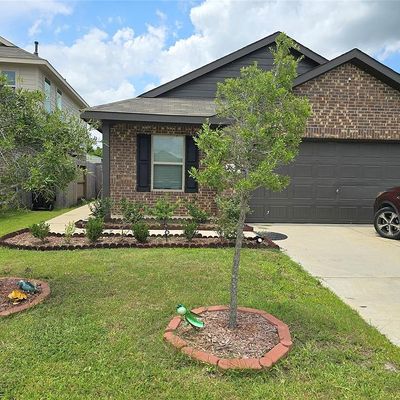 8647 Bar Harbor Dr, Baytown, TX 77521