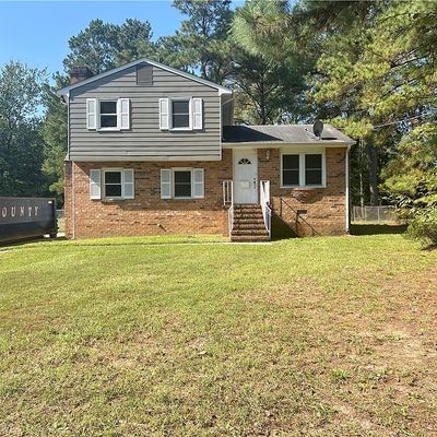 866 Nance Dr, Petersburg, VA 23803