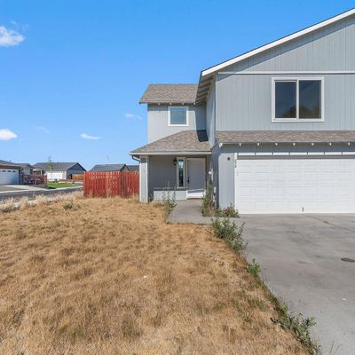 878 Se Kristin Way, Madras, OR 97741