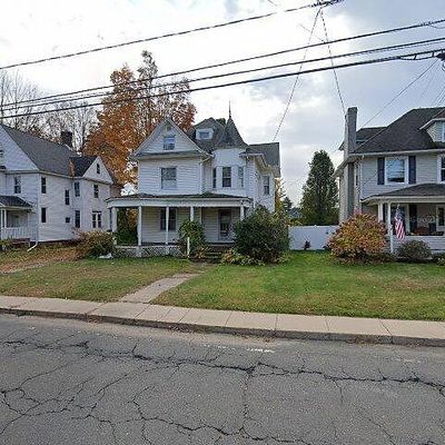 88 Spring St, Windsor Locks, CT 06096