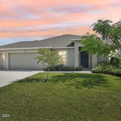 884 Lilac St Se, Palm Bay, FL 32909