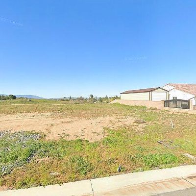 7925 Featherstone Ct, Riverside, CA 92506