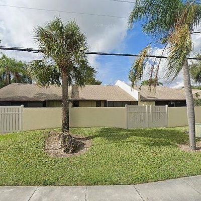 795 Banks Rd, Margate, FL 33063