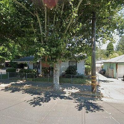 795 N Pine St, Ukiah, CA 95482