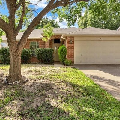 7953 Waterside Trl, Fort Worth, TX 76137