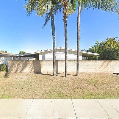 8 Calle Fronte, Camarillo, CA 93012