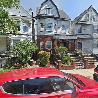 8 Cooper Pl, Weehawken, NJ 07086