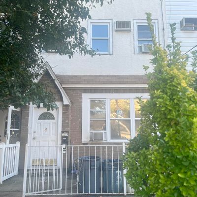 8 E 33 Rd St, Bayonne, NJ 07002