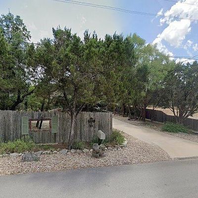 8 Las Flores Dr, Wimberley, TX 78676