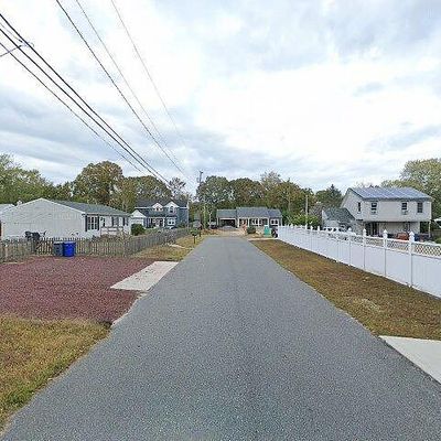 8 Whippoorwill Ln, Cape May Court House, NJ 08210